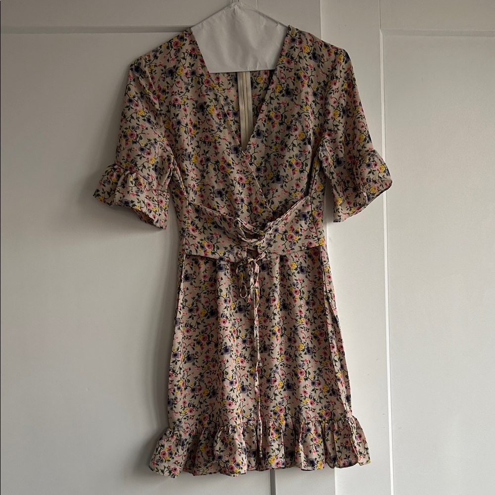 Pretty Little Thing Floral Print Women's Dress